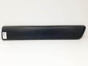 MOLDURAS TRASERAS 9658522077 PEUGEOT PARTNER (S2) Autodesguaces Alicante