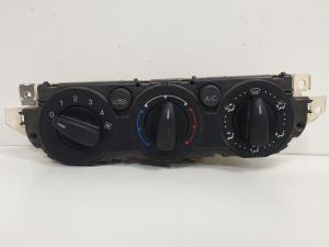 MANDO CALEFACCION / AIRE ACONDICIONADO 3M5T19980AD FORD FOCUS BERLINA (CAP) Autodesguaces Alicante
