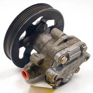 BOMBA DIRECCION 8E0145156L VOLKSWAGEN PASSAT VARIANT (3B6) Autodesguaces Alicante