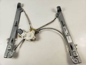ELEVALUNAS DELANTERO IZQUIERDO 05074821AAD JEEP COMPASS Autodesguaces Alicante