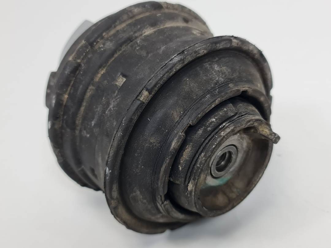 Support moteur gauche - MERCEDES - CLASE C (W203) FAMILIAR