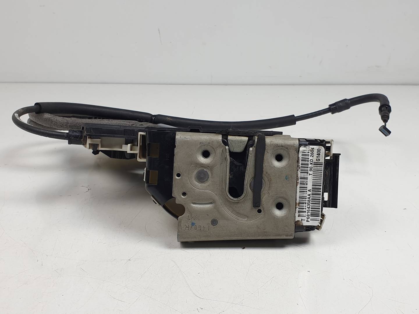 CERRADURA PUERTA DELANTERA DERECHA - P68164358AA - JEEP - CHEROKEE (KL)