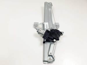 ELEVALUNAS TRASERO DERECHO 83460N7010 HYUNDAI TUCSON Autodesguaces Alicante