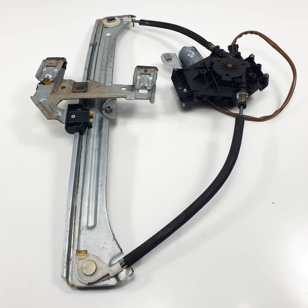 ELEVALUNAS DELANTERO DERECHO - 04724556AE - CHRYSLER - PT CRUISER (PT)