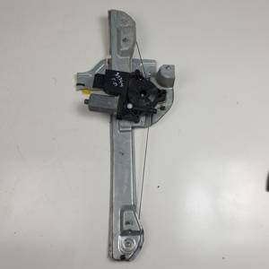 ELEVALUNAS DELANTERO DERECHO 9819905480 PEUGEOT 2008 (A94) Autodesguaces Alicante