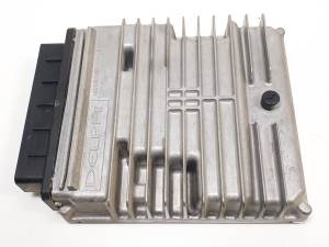 CENTRALITA MOTOR UCE 3M5112A650LA FORD FOCUS BERLINA (CAK) Autodesguaces Alicante