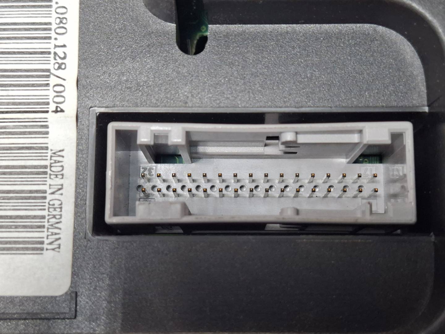 Foto 4 de Cuadro Instrumentos Audi A6 Avant (4b5) (2001–2005)