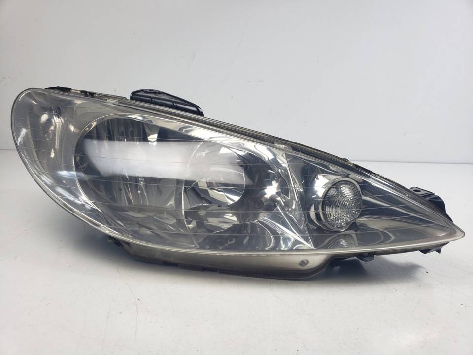 FARO DERECHO 9628666780 PEUGEOT 206 BERLINA Autodesguaces Alicante