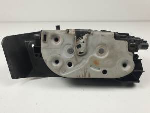 CERRADURA PUERTA TRASERA IZQUIERDA AV1AR26413BB FORD B-MAX (2012 - ...) Autodesguaces Alicante