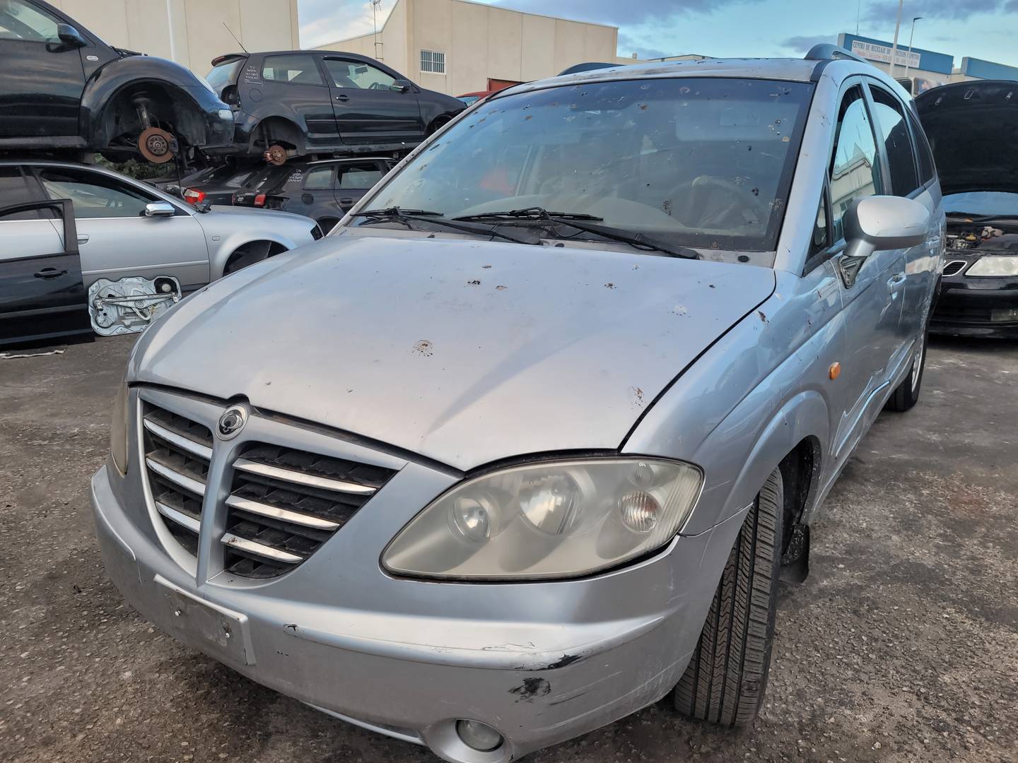 SSANGYONG RODIUS (2004 - 2013)