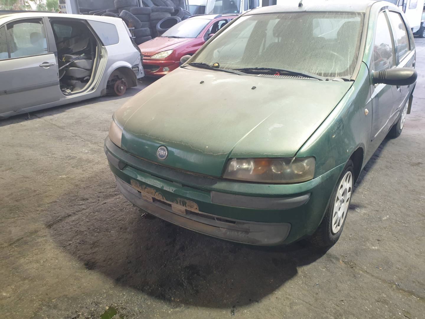 FIAT PUNTO BERLINA (188) (1999 - 2002)