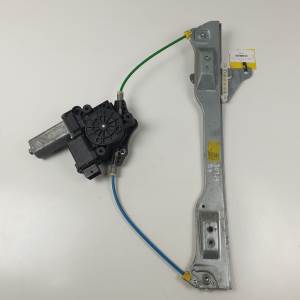 ELEVALUNAS DELANTERO DERECHO 013188491 OPEL CORSA D Autodesguaces Alicante