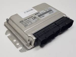 CENTRALITA MOTOR UCE 0261207049 KIA CARNIVAL II Autodesguaces Alicante