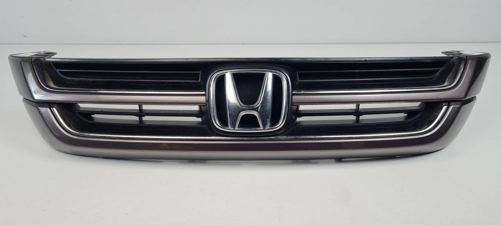 REJILLA DELANTERA 71121SWWE311M1 HONDA CR-V (RE) Autodesguaces Alicante