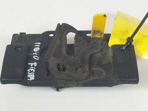 CERRADURA CAPOT 8A6A16700 FORD FIESTA (CB1) Autodesguaces Alicante
