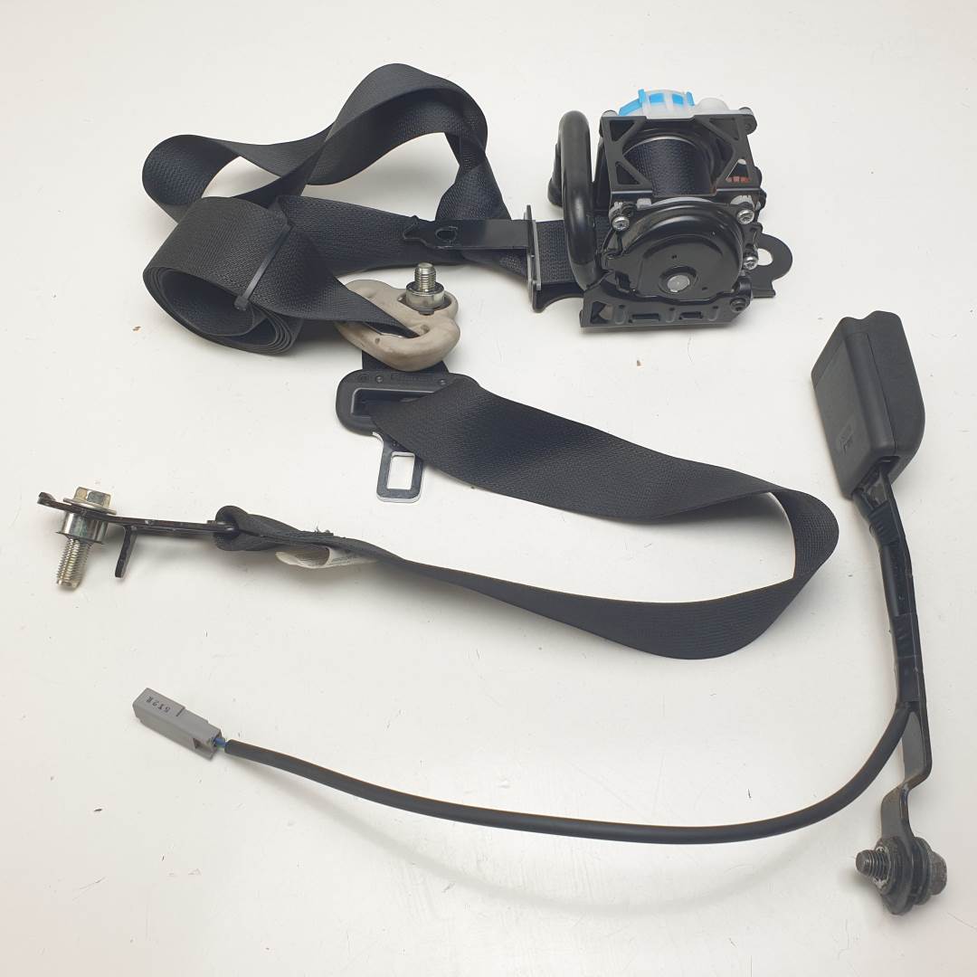 CINTURON SEGURIDAD DELANTERO DERECHO - TKAH2EH959 - MAZDA - 3 (BM/BN)