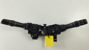 MANDO LUCES 4210017F220 TOYOTA RAV 4 (A3) Autodesguaces Alicante