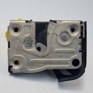 CERRADURA PUERTA DELANTERA DERECHA RENAULT CLIO II CAMPUS Autodesguaces Alicante