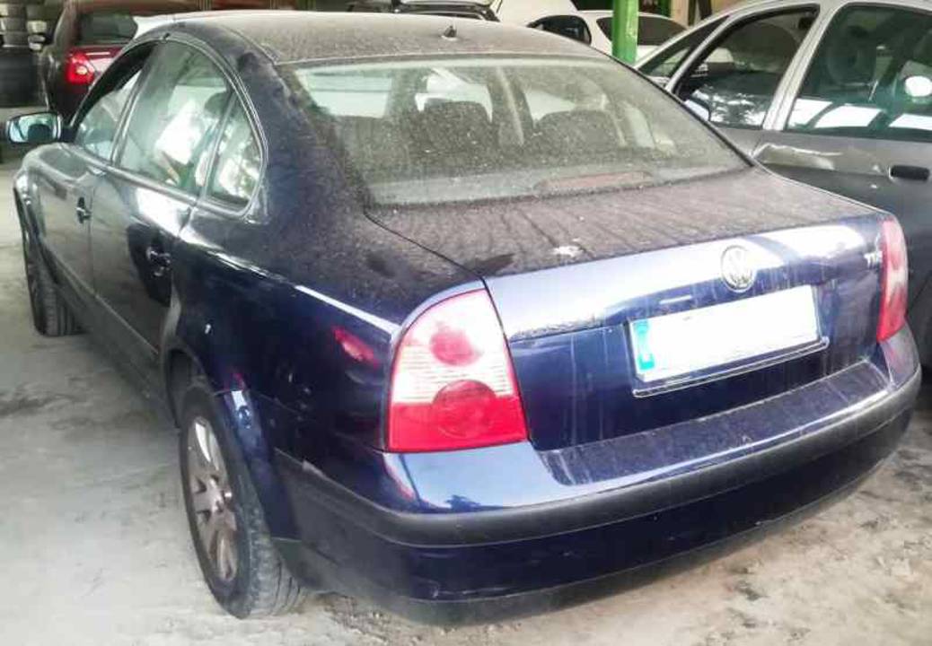 Imagen del vehículo VOLKSWAGEN PASSAT BERLINA (3B3)