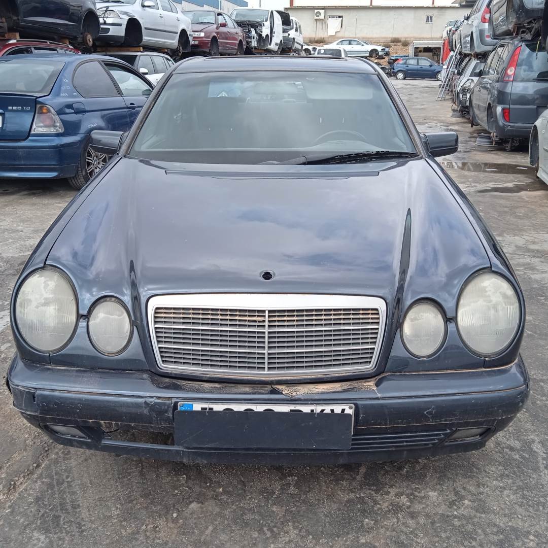 MERCEDES CLASE E (W210) BERLINA (1995 - 2002)