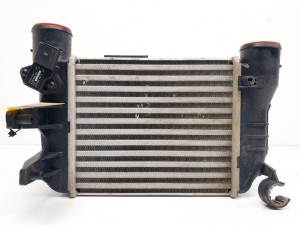 INTERCOOLER 8E0145805N AUDI A4 CABRIO (8H) Autodesguaces Alicante