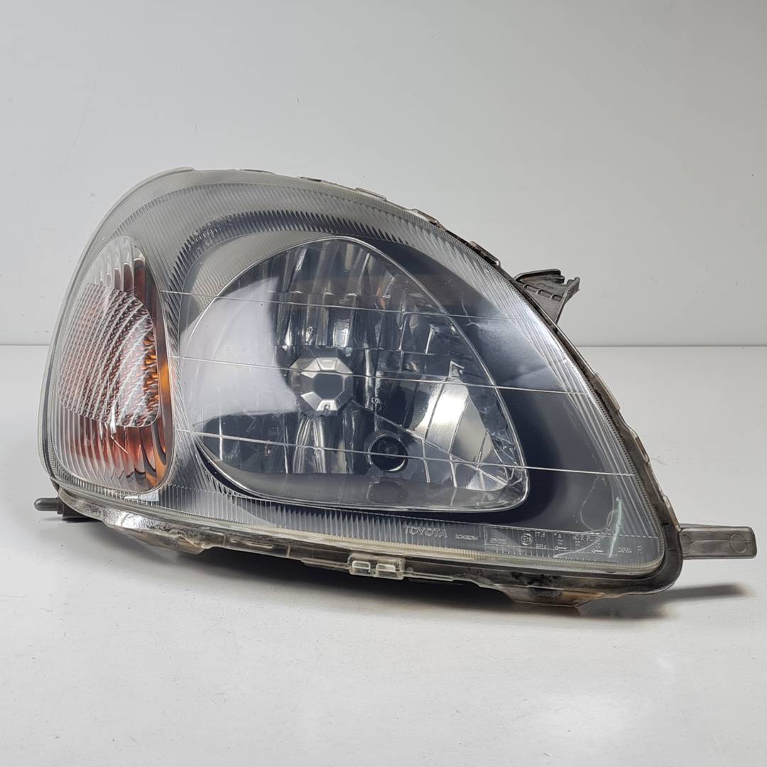 FARO DERECHO - TOYOTA - YARIS (NCP1/NLP1/SCP1)