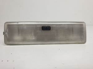 LUZ INTERIOR 1374112 BMW SERIE 5 TOURING (E34) Autodesguaces Alicante