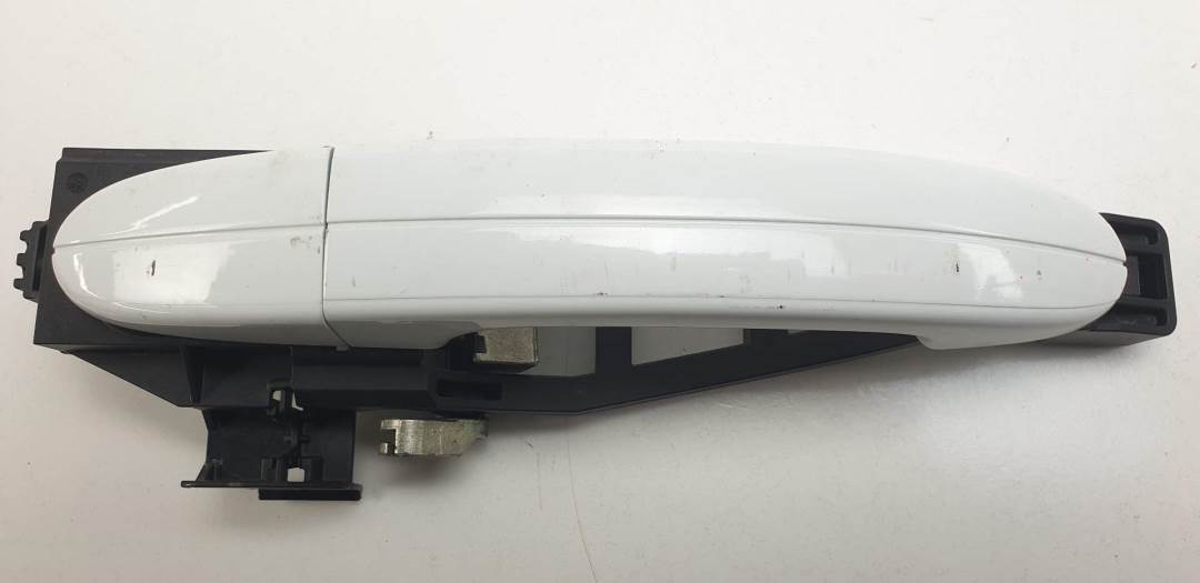 Poignée extérieure avant droite - 6M21U224A36AG - FORD - MONDEO BER. (CA2)