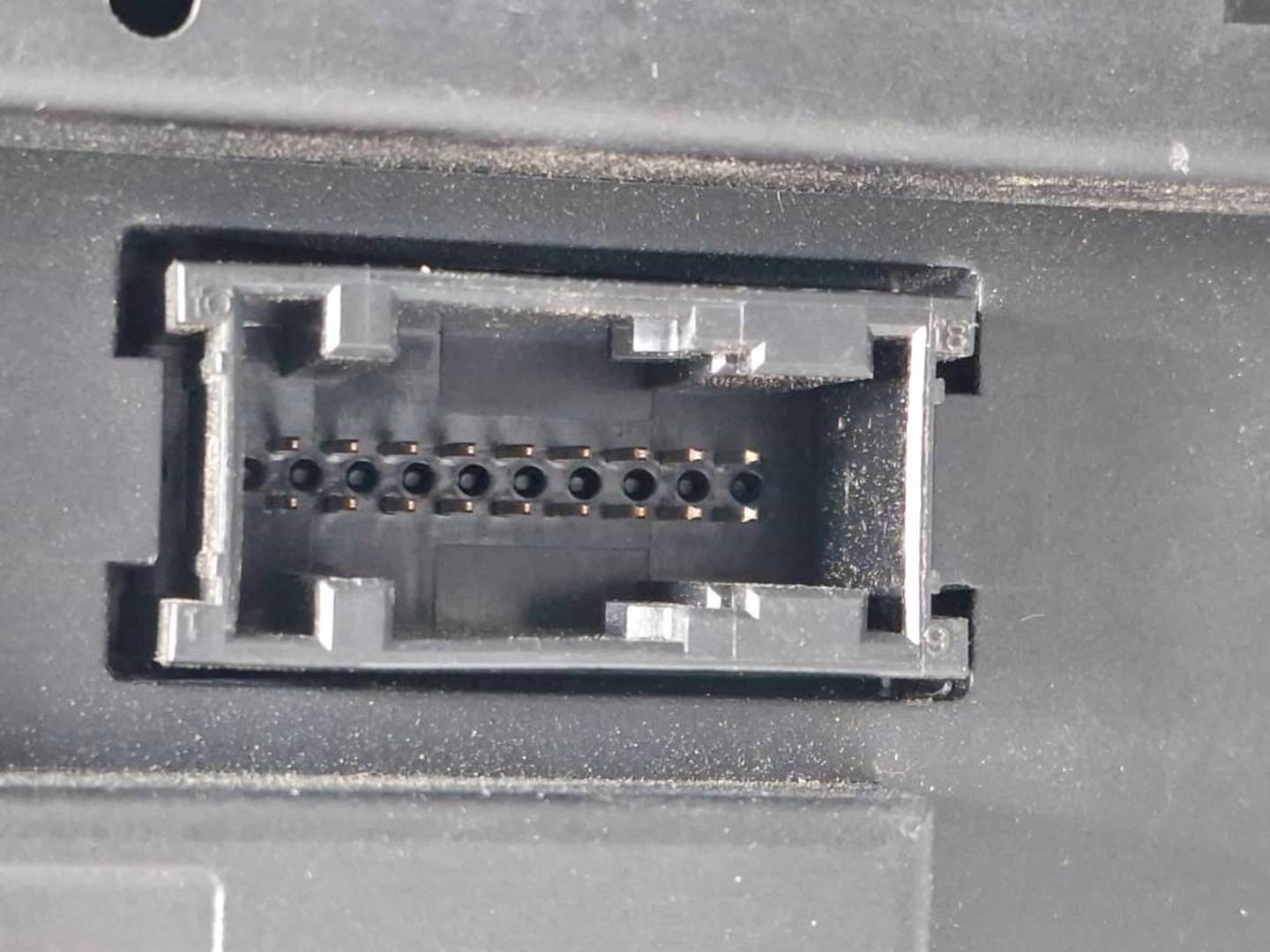 Foto 4 de Cuadro Instrumentos BMW Serie 1 Berlina (e81/e87) (2004–2012)