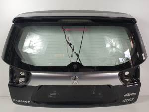 PORTON TRASERO PEUGEOT 4007 Autodesguaces Alicante