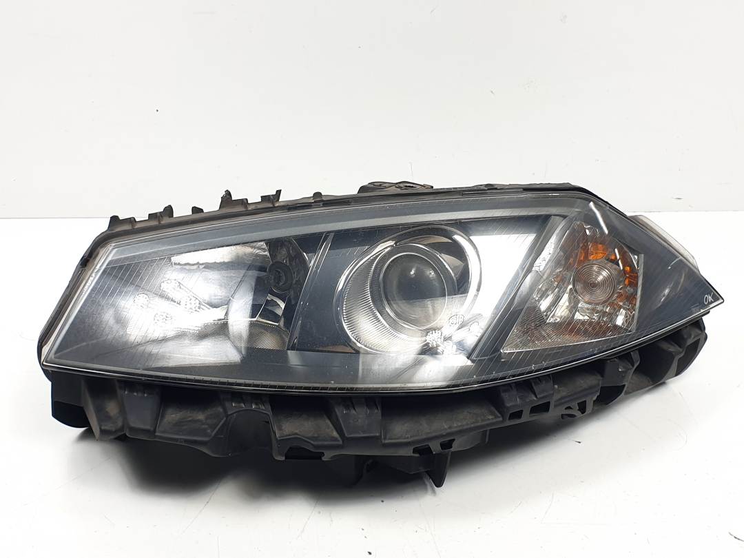 FARO IZQUIERDO - 7701054660 - RENAULT - MEGANE II BERLINA 3P