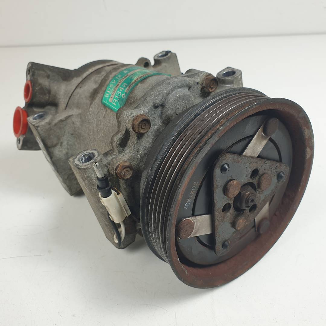 COMPRESOR AIRE ACONDICIONADO - 7700273801 - RENAULT - CLIO II FASE II (B/CB0)
