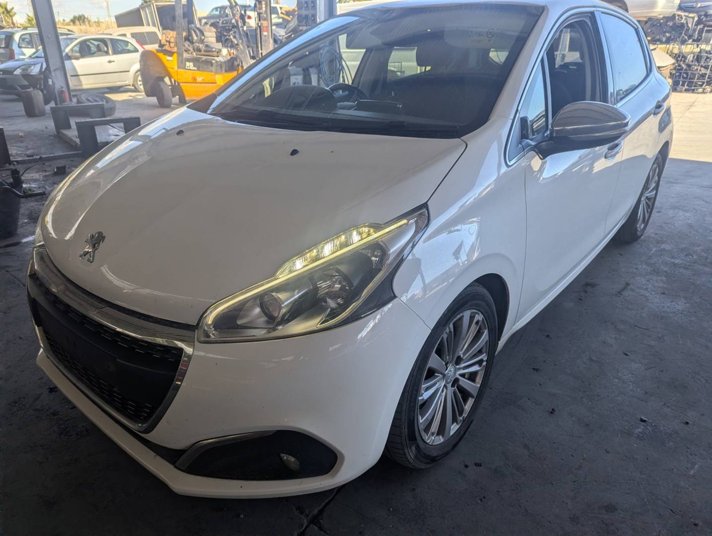 PEUGEOT 208 (2012 - 2019)
