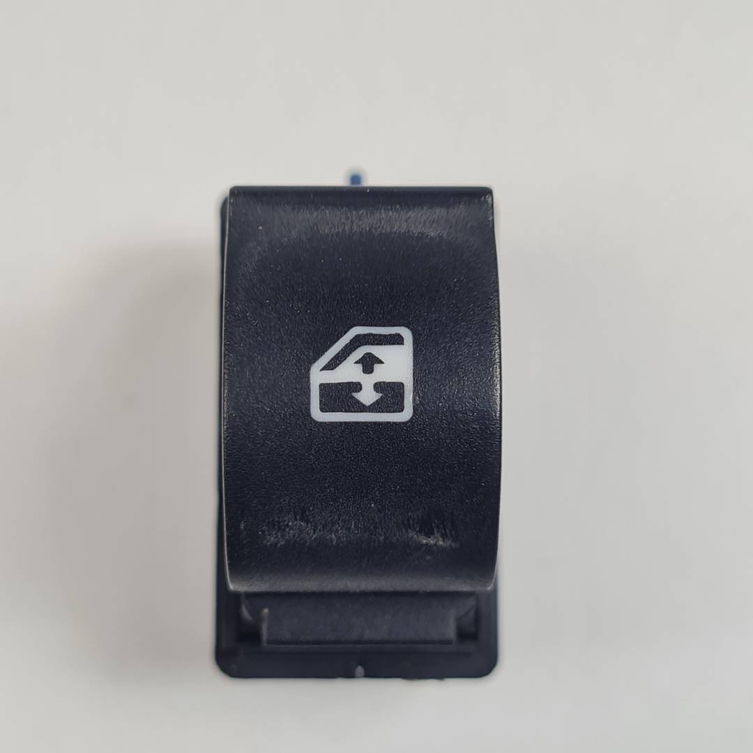 Commande de lève-vitre avant droite - 7354612800 - FIAT - QUBO (300)