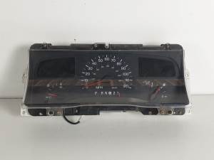 CUADRO INSTRUMENTOS F8VF10A855A LINCOLN LINCOLN TOWN CAR Autodesguaces Alicante