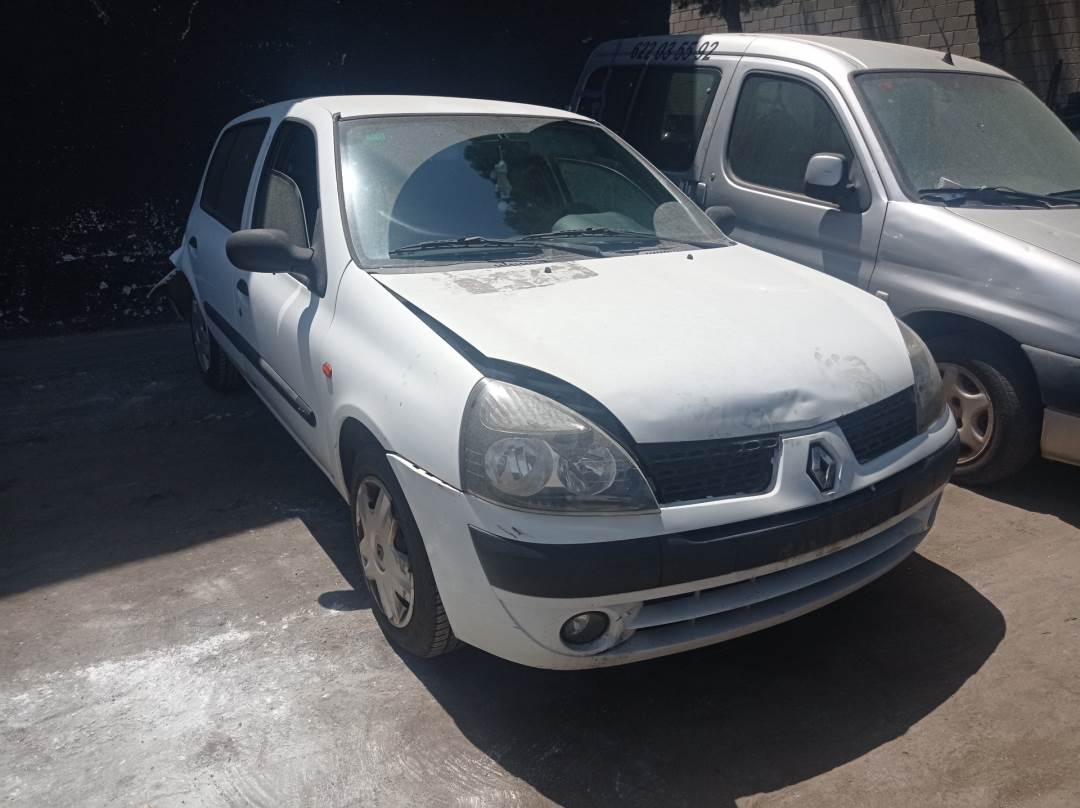RENAULT CLIO II FASE II (B/CB0) (2001 - 2005)