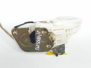 CERRADURA PUERTA DELANTERA IZQUIERDA MITSUBISHI MONTERO PININ (H60/H70) Autodesguaces Alicante