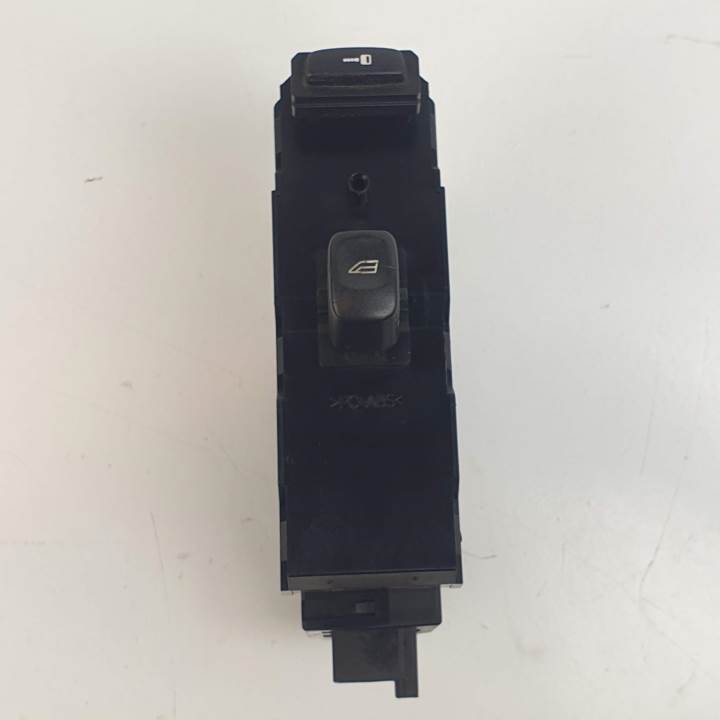 MANDO ELEVALUNAS DELANTERO DERECHO 30737519 VOLVO XC90 Autodesguaces Alicante