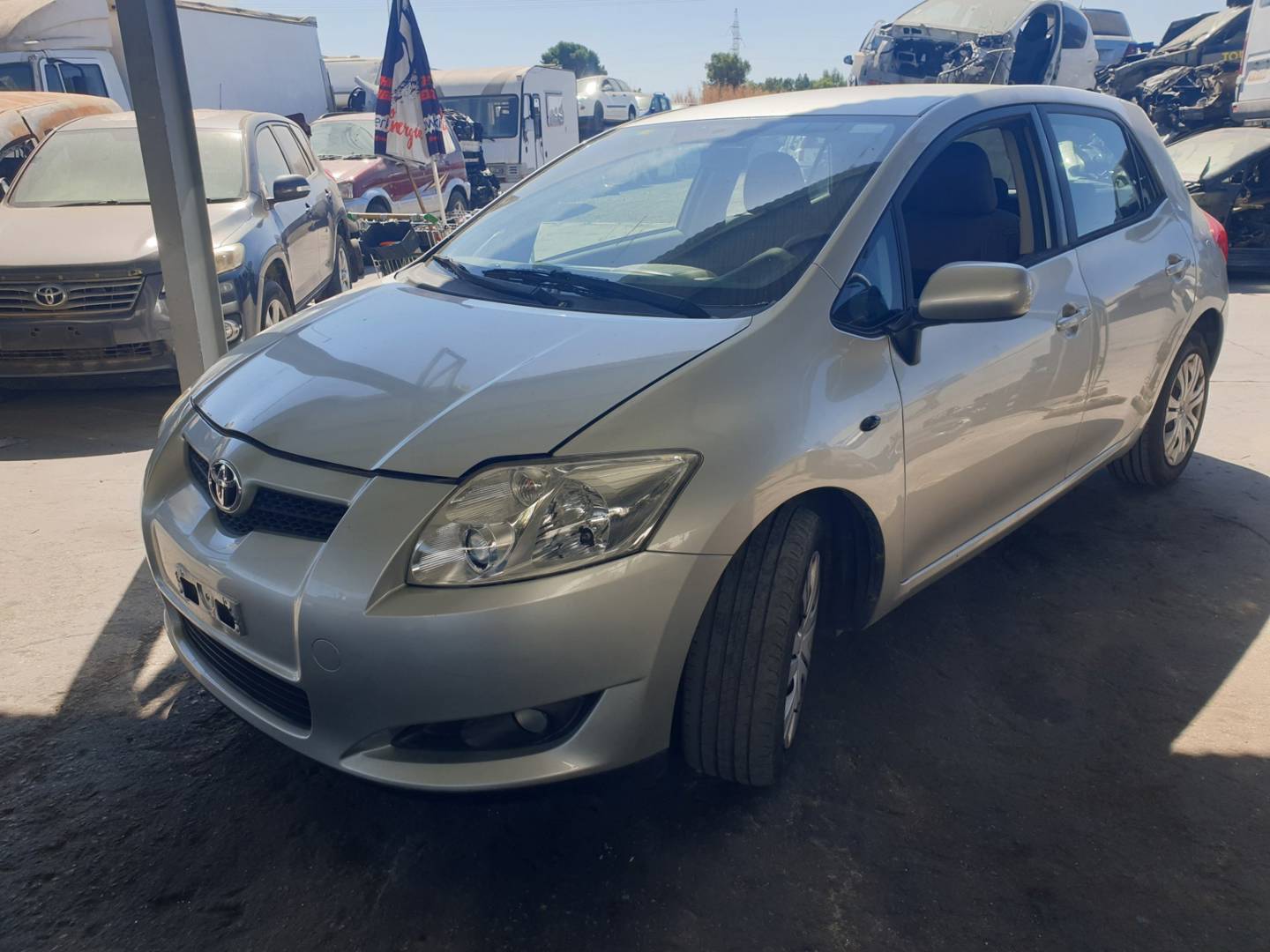 TOYOTA AURIS (E150) (2006 - 2012)
