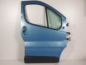 PUERTA DELANTERA DERECHA OPEL VIVARO Autodesguaces Alicante