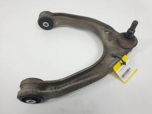 BRAZO SUSPENSION SUPERIOR DELANTERO IZQUIERDO 7L0407047A AUDI Q7 (4L) Autodesguaces Alicante