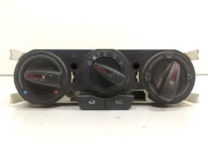 MANDO CALEFACCION / AIRE ACONDICIONADO 6J0820045A SEAT IBIZA SC (6J1) Autodesguaces Alicante