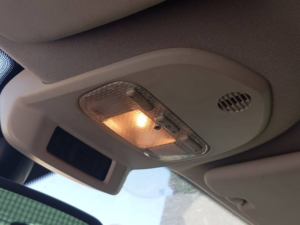 LUZ INTERIOR