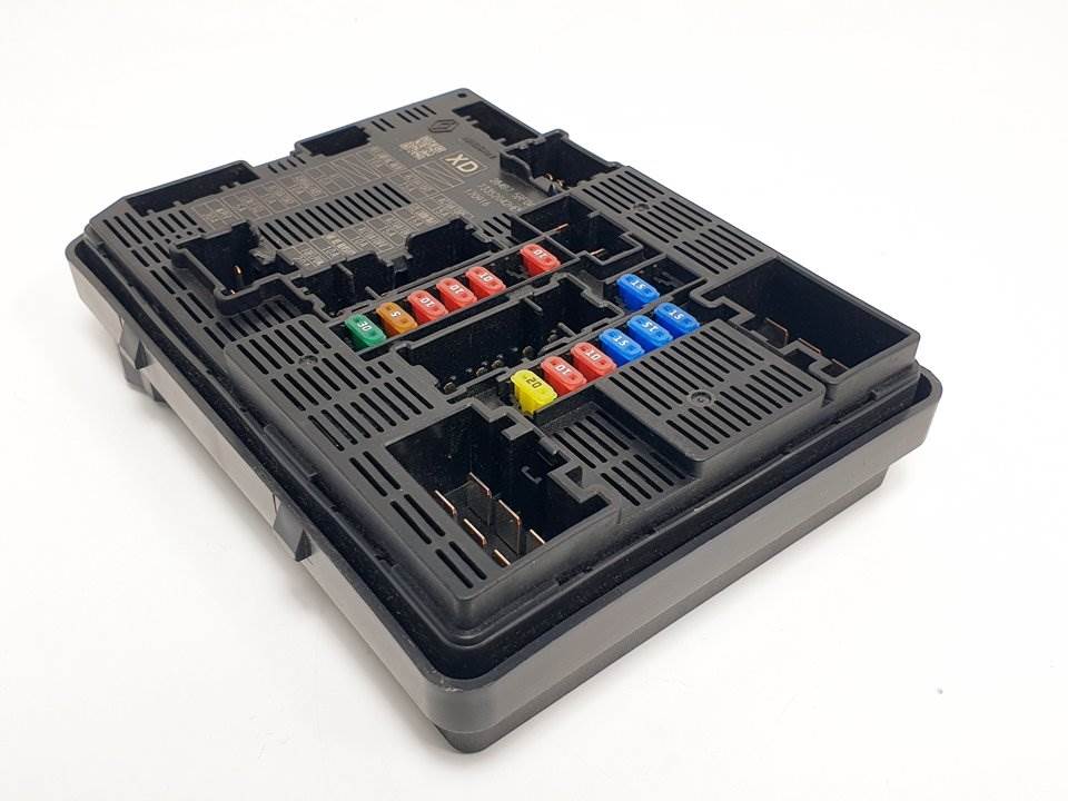 CAJA RELES / FUSIBLES - 284B75RF0A - NISSAN - MICRA V (K14)