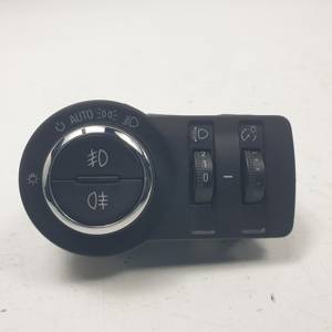 MANDO LUCES 13268702 OPEL ASTRA J LIM. Autodesguaces Alicante