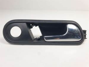 MANETA INTERIOR DELANTERA DERECHA 6L0837114 SEAT IBIZA (6L1) Autodesguaces Alicante