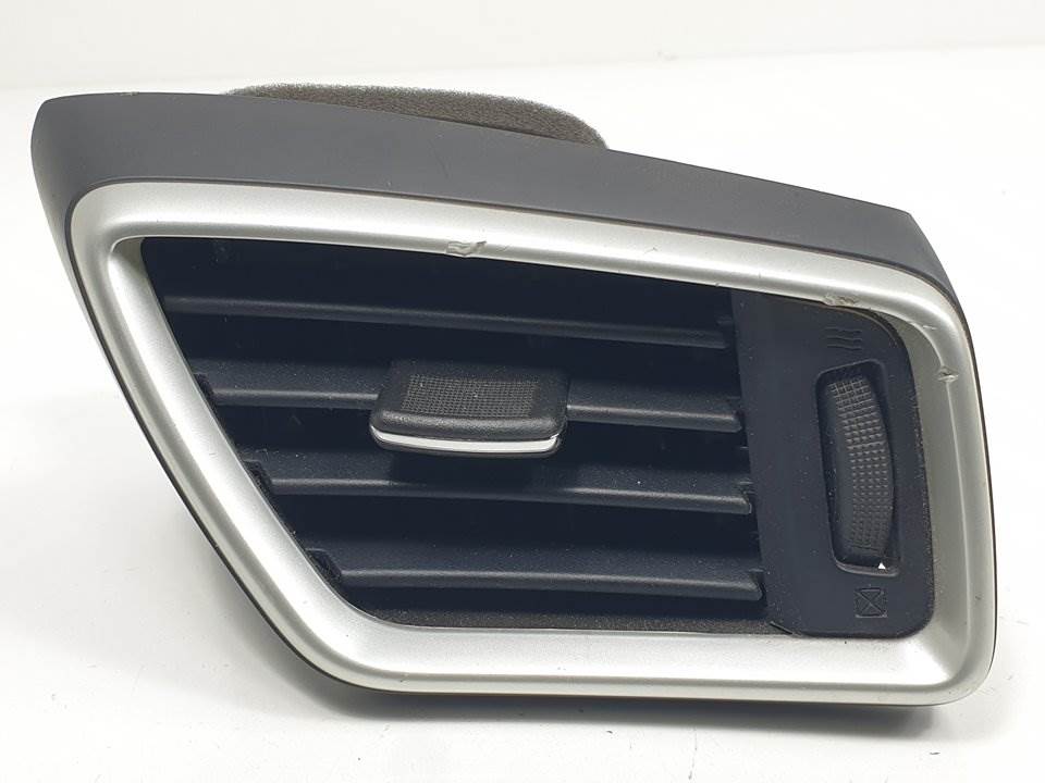 REJILLA AIREADORA - 30490027 - NISSAN - QASHQAI (J11)