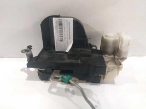 CERRADURA PUERTA DELANTERA DERECHA FIAT PUNTO BERLINA (188) Autodesguaces Alicante