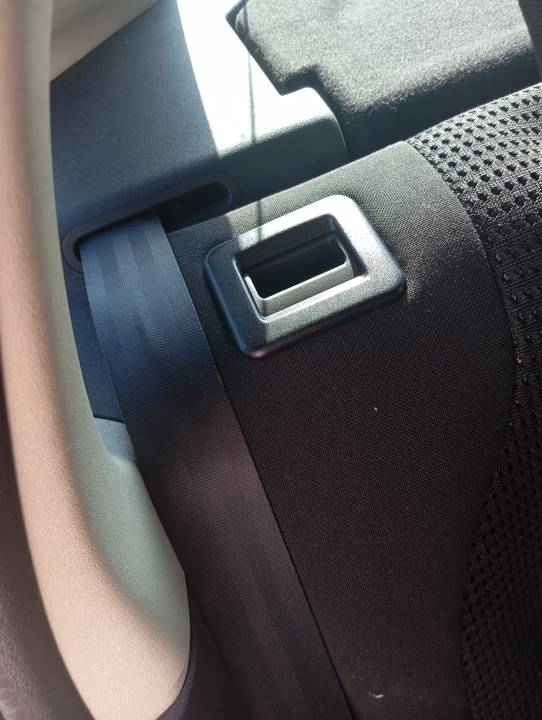CINTURON SEGURIDAD TRASERO DERECHO