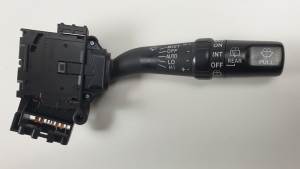 MANDO LIMPIA 8465205170 TOYOTA AVENSIS BERLINA (T25) Autodesguaces Alicante
